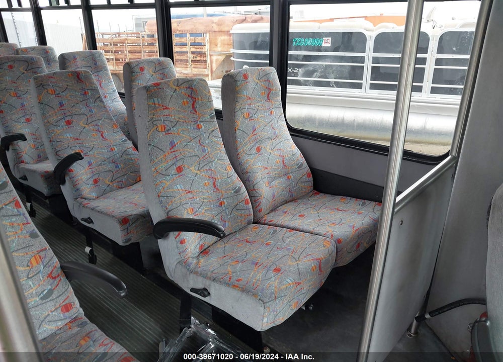 2006 STARCRAFT BUS E-450 CUTAWAY VIN: 1FDXE45S76DA72635
