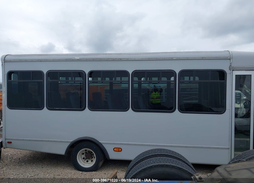 2006 STARCRAFT BUS E-450 CUTAWAY VIN: 1FDXE45S76DA72635