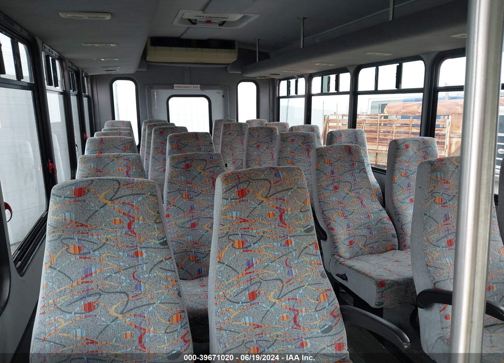 2006 STARCRAFT BUS E-450 CUTAWAY VIN: 1FDXE45S76DA72635