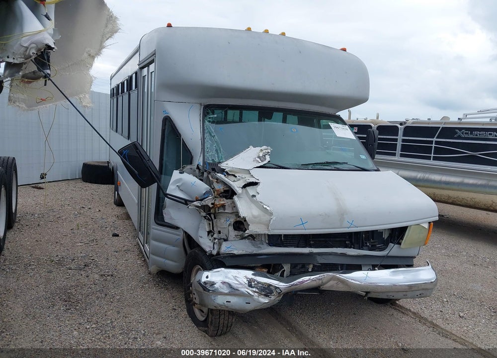 2006 STARCRAFT BUS E-450 CUTAWAY VIN: 1FDXE45S76DA72635