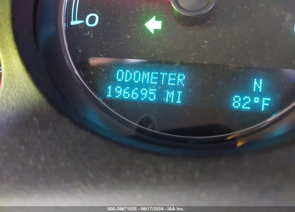 2013 CHEVROLET TAHOE LTZ VIN: 1GNSKCE01DR231866