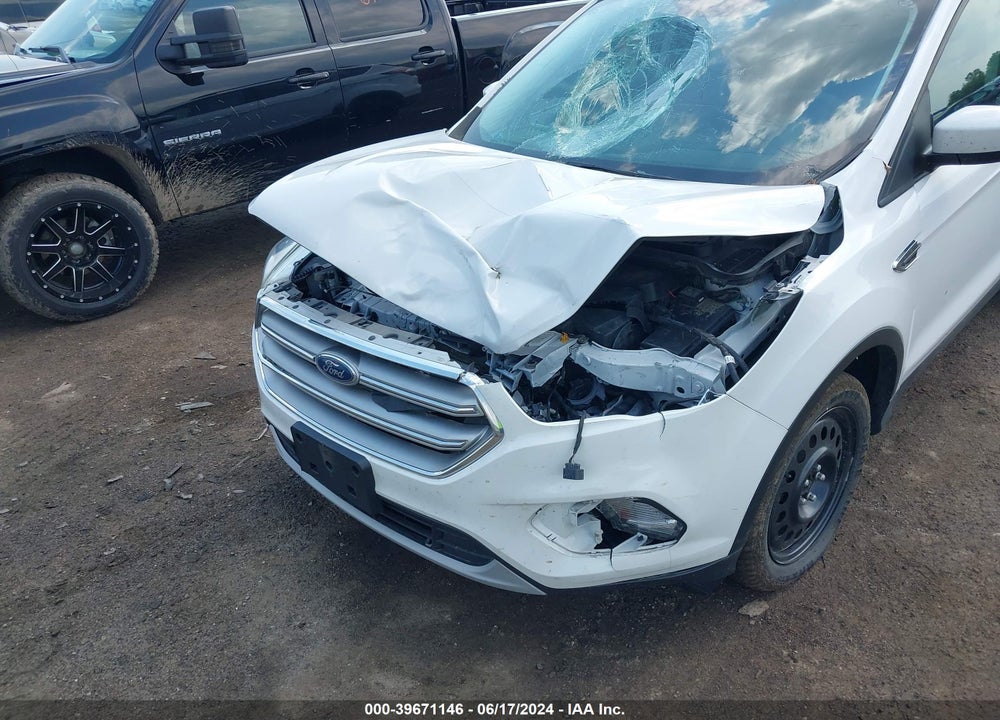 2017 FORD ESCAPE SE VIN: 1FMCU9GD2HUE58959