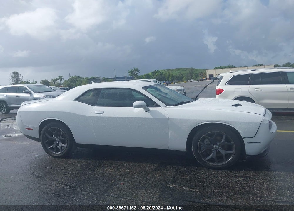 2019 DODGE CHALLENGER SXT VIN: 2C3CDZAGXKH521747