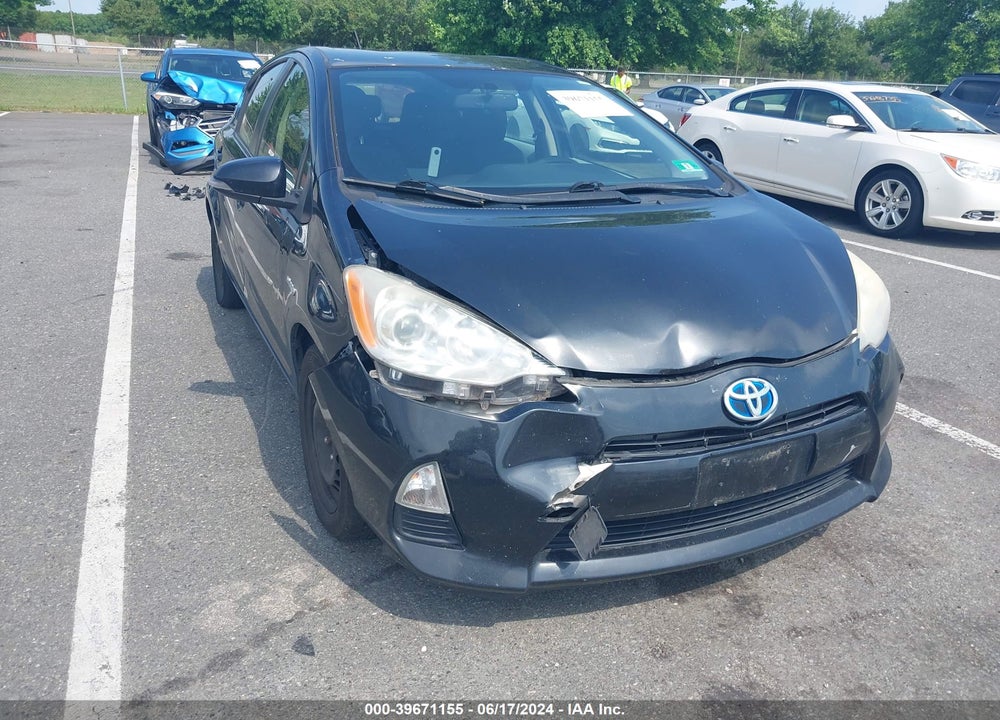 2013 TOYOTA PRIUS C TWO VIN: JTDKDTB36D1554150