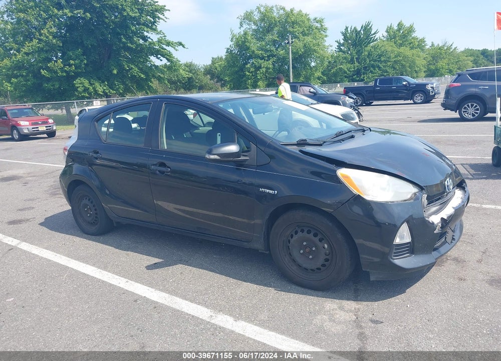2013 TOYOTA PRIUS C TWO VIN: JTDKDTB36D1554150