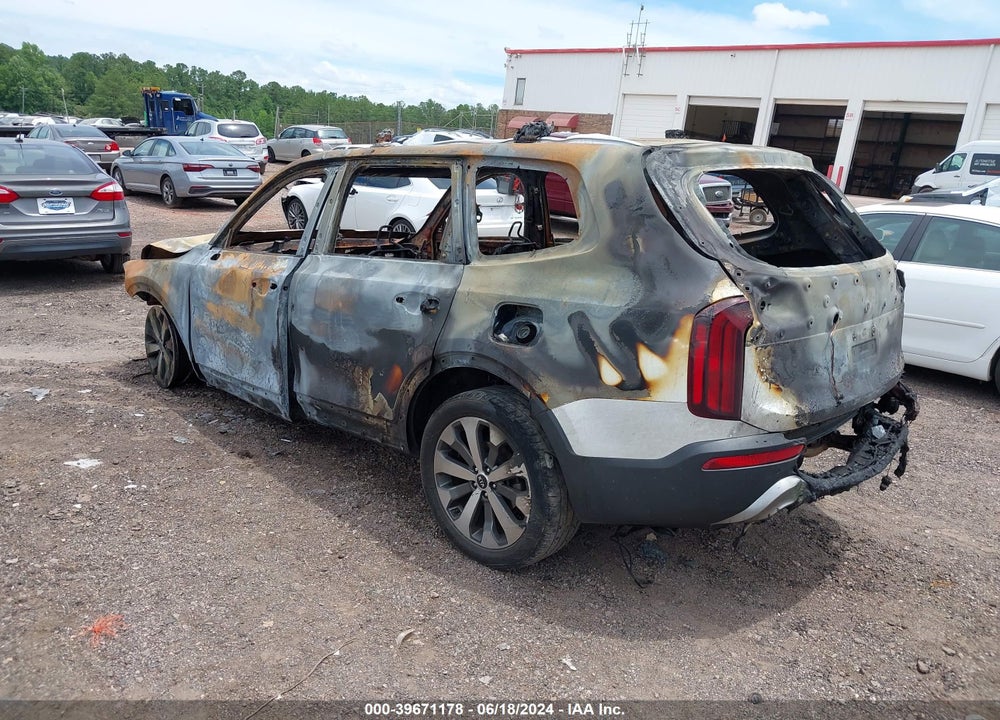 2020 KIA TELLURIDE VIN: 5XYP64HC5LG021976