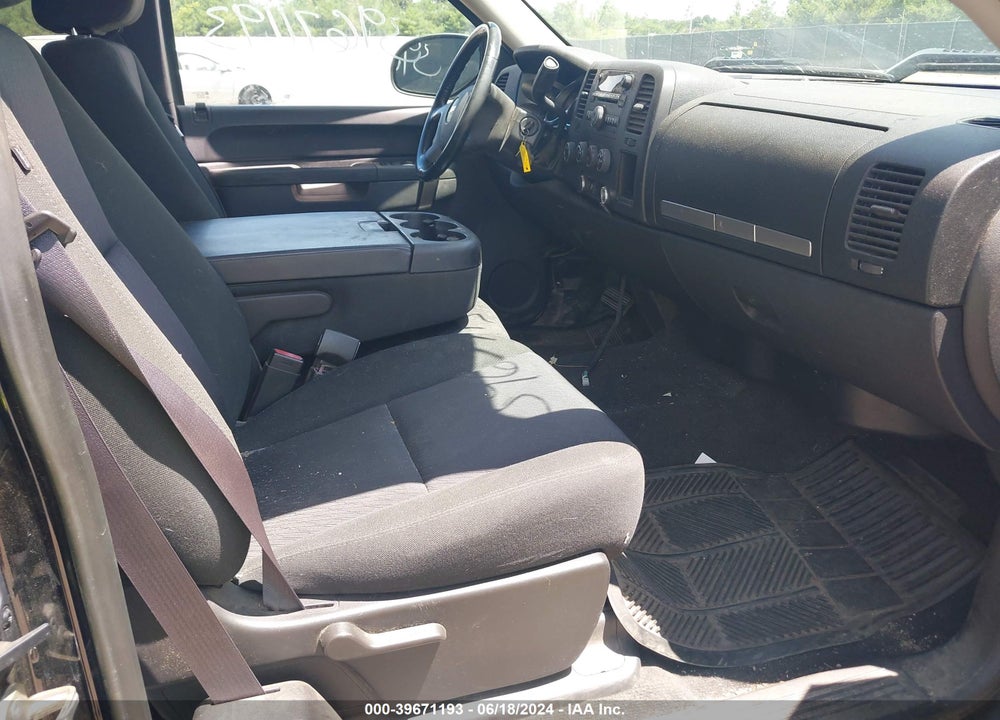 2012 CHEVROLET SILVERADO 1500 LT VIN: 1GCRKSEA9CZ207940