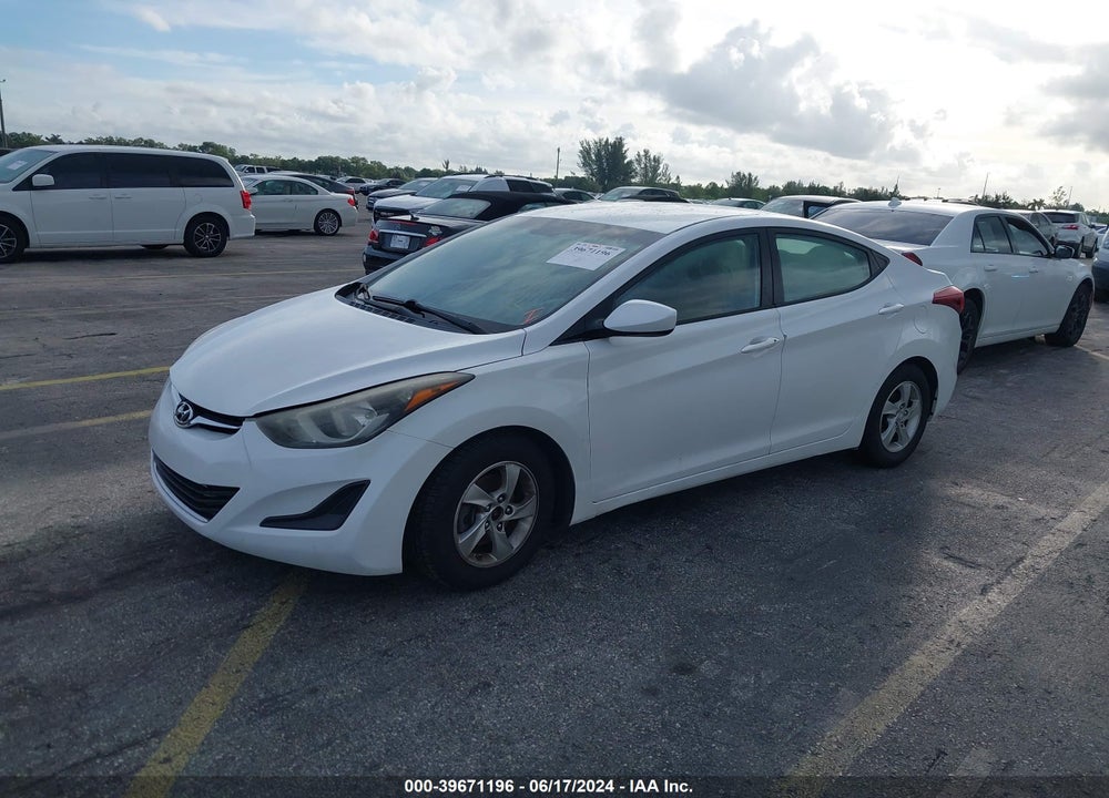 2015 HYUNDAI ELANTRA SE VIN: 5NPDH4AE2FH567740