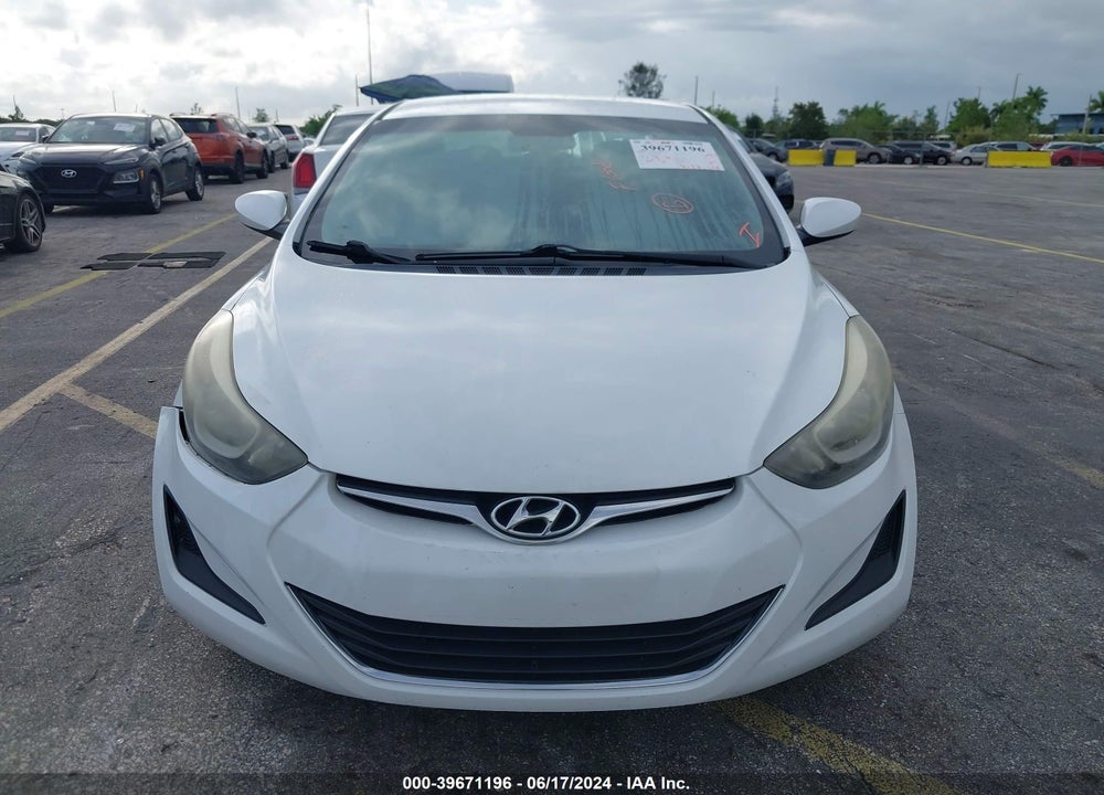 2015 HYUNDAI ELANTRA SE VIN: 5NPDH4AE2FH567740