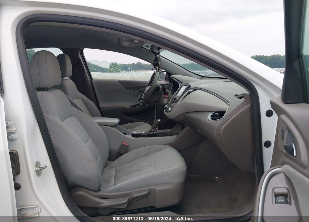 2016 CHEVROLET MALIBU LS VIN: 1G1ZB5ST2GF228975