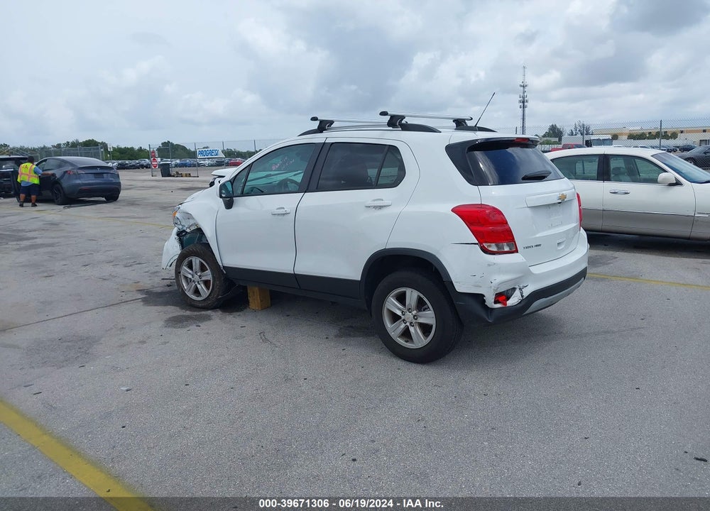 2022 CHEVROLET TRAX AWD LT VIN: KL7CJPSM0NB543747