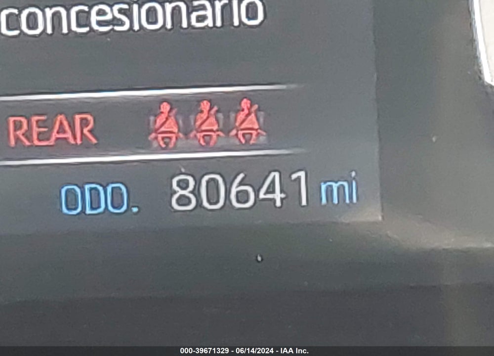 2019 TOYOTA RAV4 XLE VIN: JTMW1RFV5KD507339