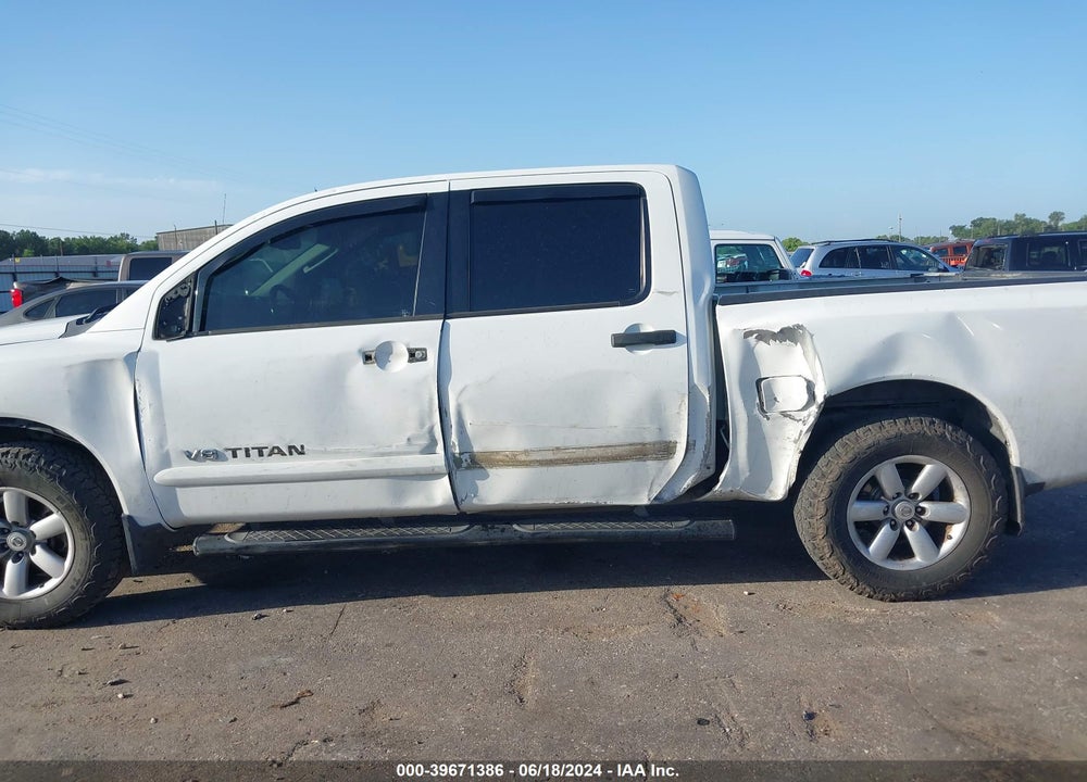 2011 NISSAN TITAN SV VIN: 1N6BA0ED6BN307242