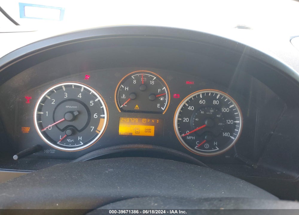 2011 NISSAN TITAN SV VIN: 1N6BA0ED6BN307242