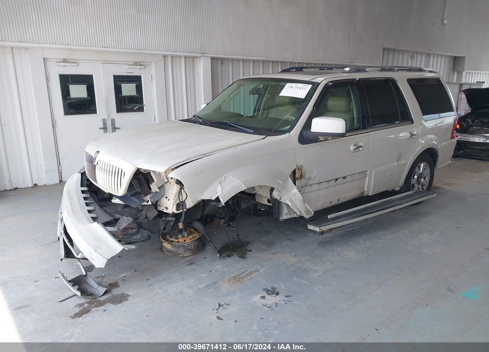 2006 LINCOLN NAVIGATOR LUXURY/ULTIMATE VIN: 5LMFU28576LJ19724