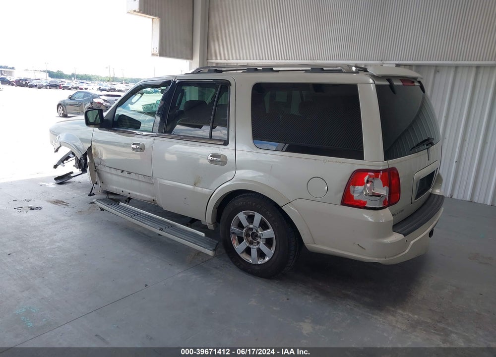 2006 LINCOLN NAVIGATOR LUXURY/ULTIMATE VIN: 5LMFU28576LJ19724