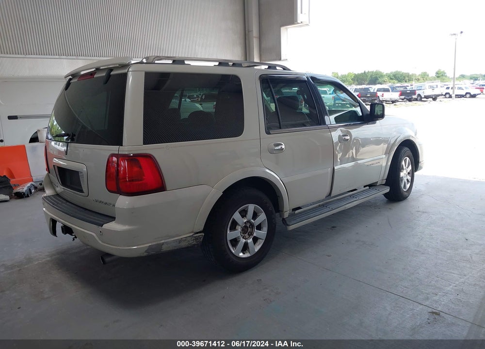 2006 LINCOLN NAVIGATOR LUXURY/ULTIMATE VIN: 5LMFU28576LJ19724