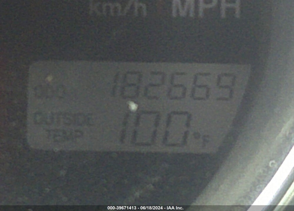 2007 TOYOTA MATRIX VIN: 2T1KR32E57C674928
