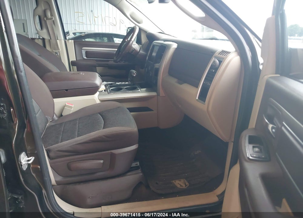 2013 RAM 1500 BIG HORN VIN: 1C6RR6LT3DS578438