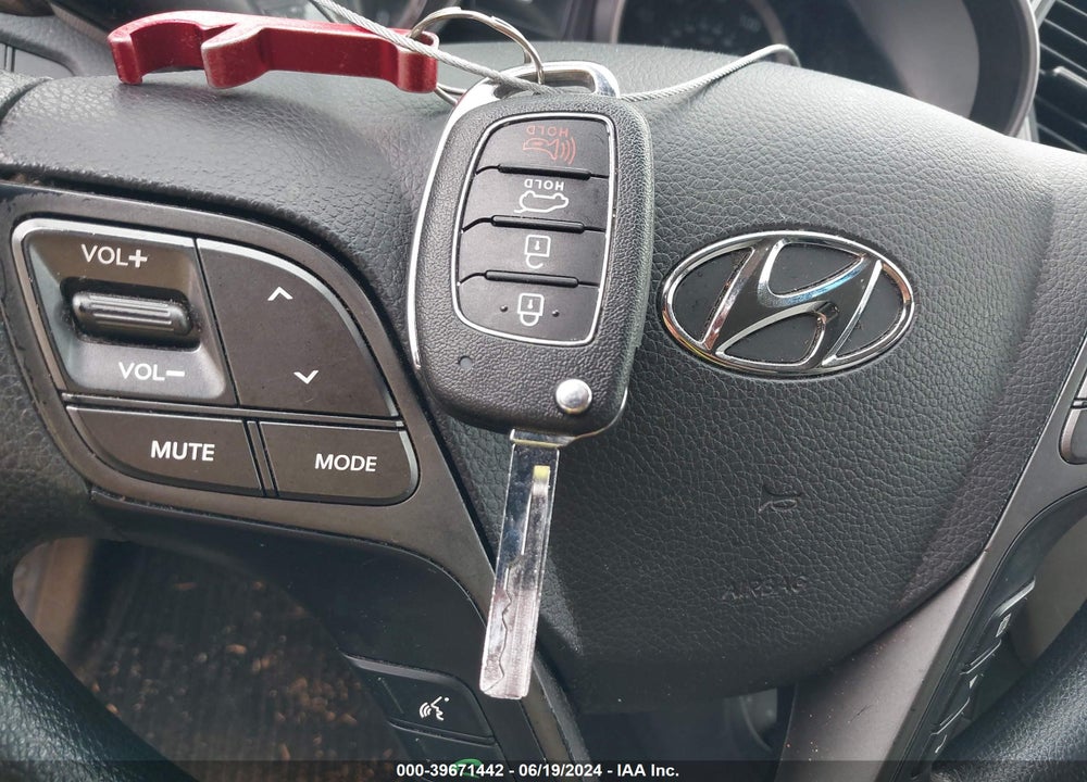 2018 HYUNDAI SANTA FE SPORT 2.4L VIN: 5XYZT3LB5JG567698