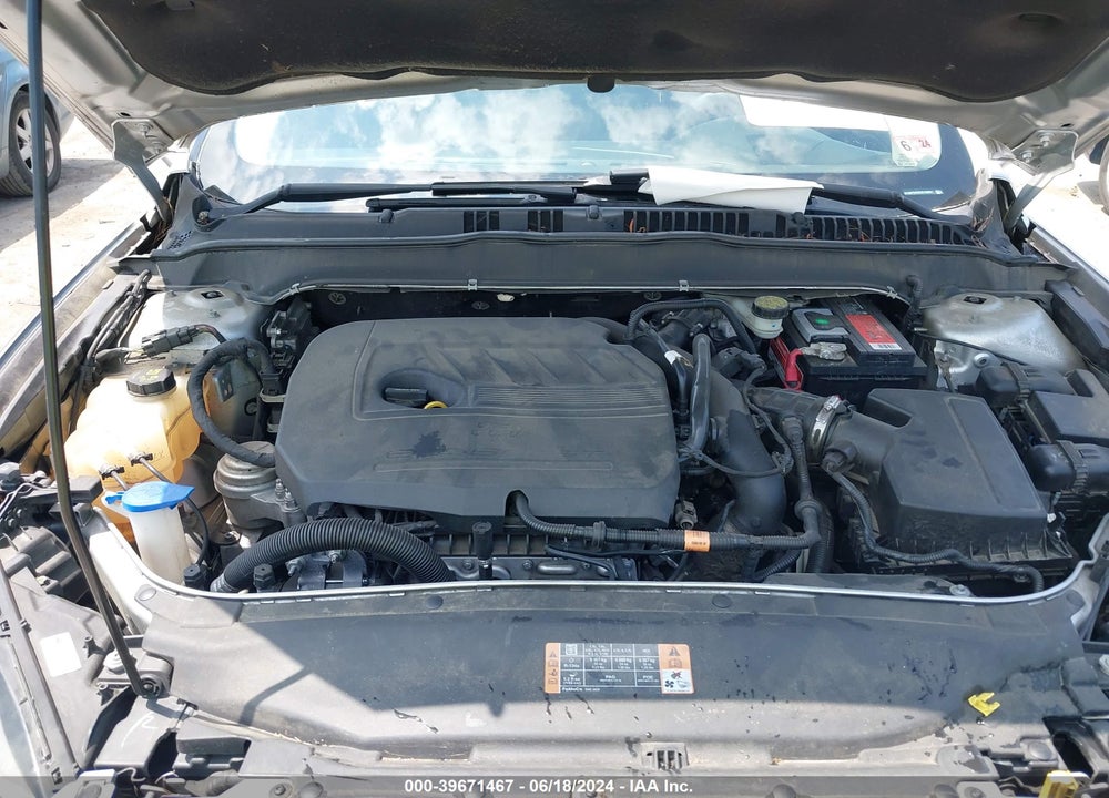 2014 FORD FUSION SE VIN: 3FA6P0HDXER166021
