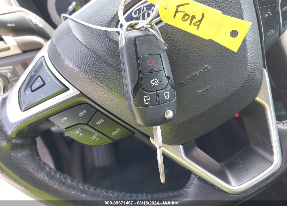 2014 FORD FUSION SE VIN: 3FA6P0HDXER166021