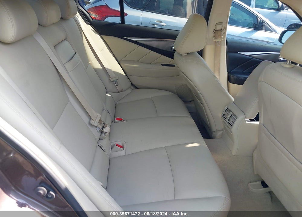 2017 INFINITI Q50 3.0T PREMIUM VIN: JN1EV7AR5HM837105