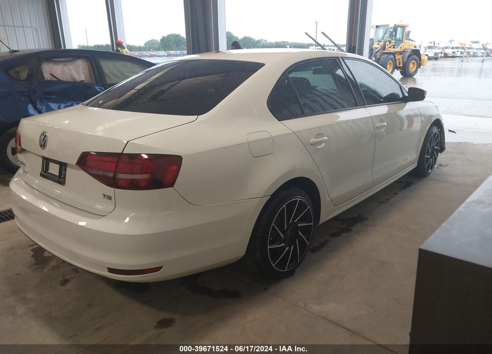 2018 VOLKSWAGEN JETTA 1.4T S VIN: 3VW2B7AJ1JM224957