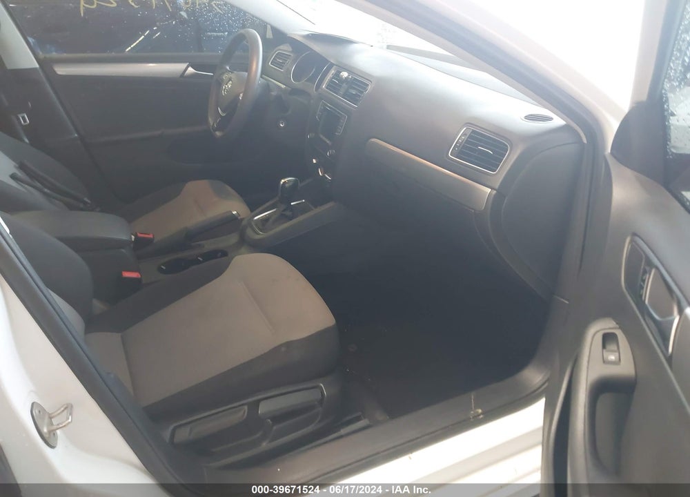 2018 VOLKSWAGEN JETTA 1.4T S VIN: 3VW2B7AJ1JM224957