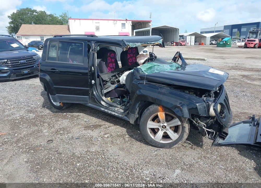 2014 JEEP PATRIOT LATITUDE VIN: 1C4NJPFA4ED690394