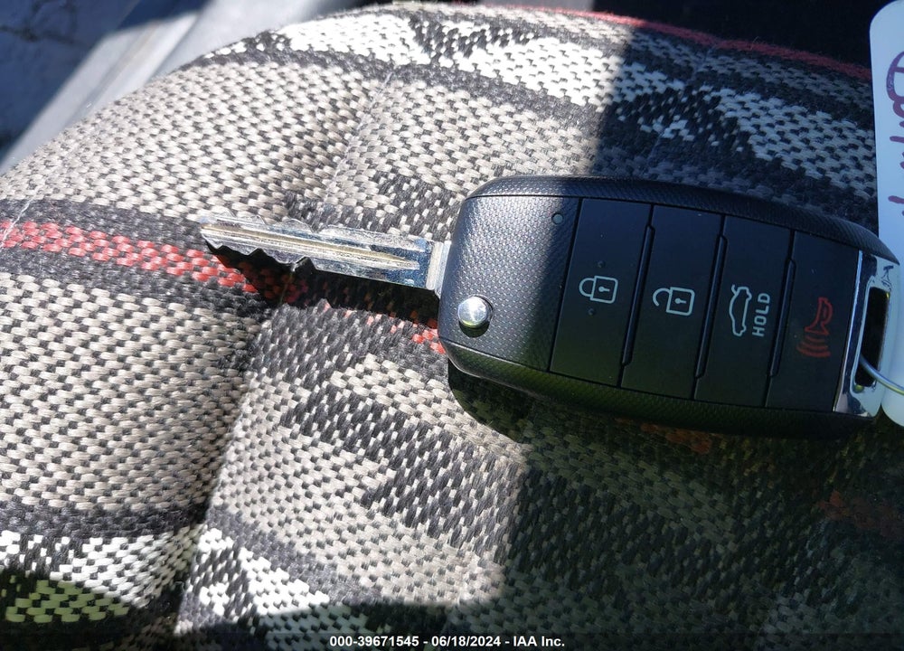 2015 KIA FORTE LX VIN: KNAFX4A66F5289975