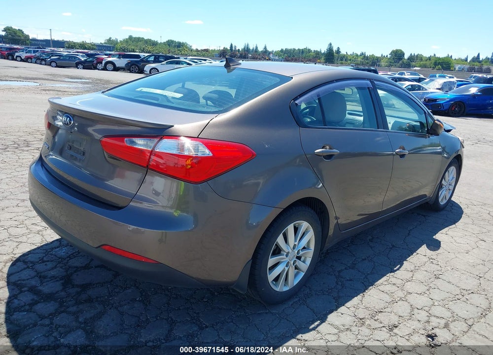 2015 KIA FORTE LX VIN: KNAFX4A66F5289975