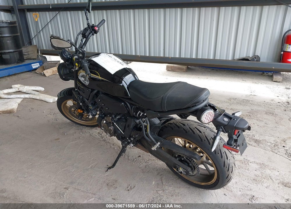 2023 YAMAHA MTM690 VIN: JYARM42Y1PA000899