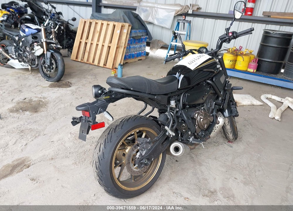 2023 YAMAHA MTM690 VIN: JYARM42Y1PA000899