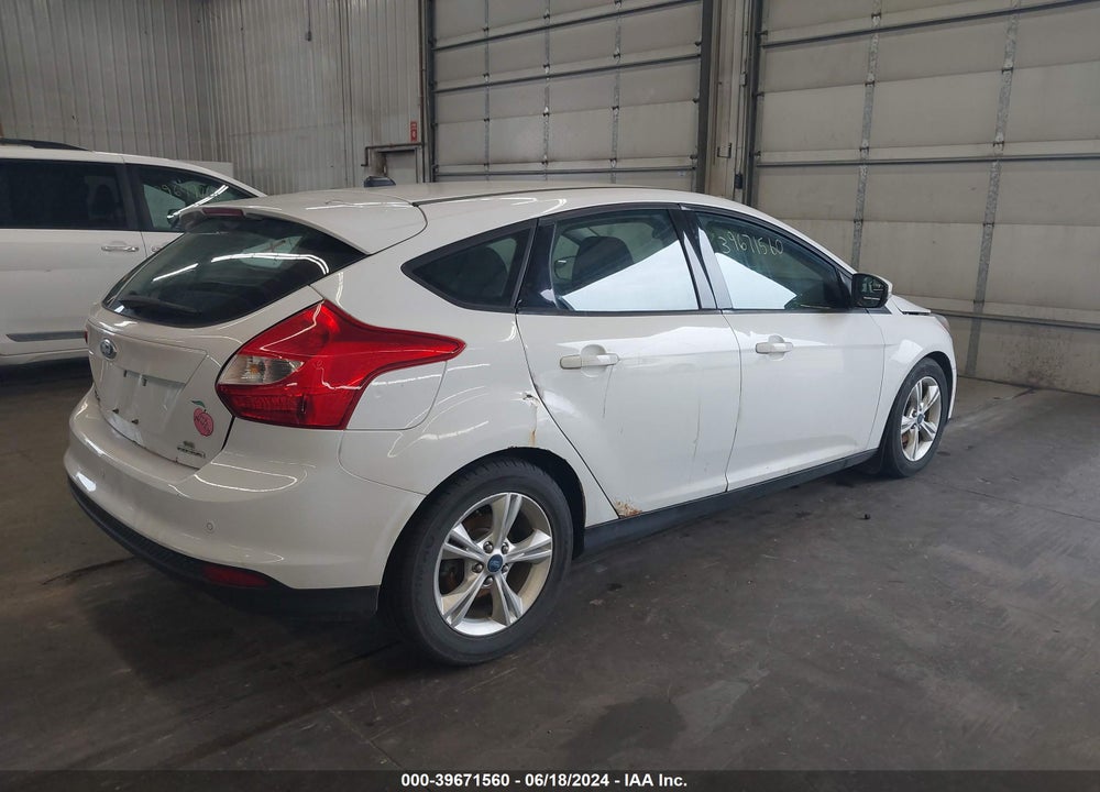 2014 FORD FOCUS SE VIN: 1FADP3K25EL461252