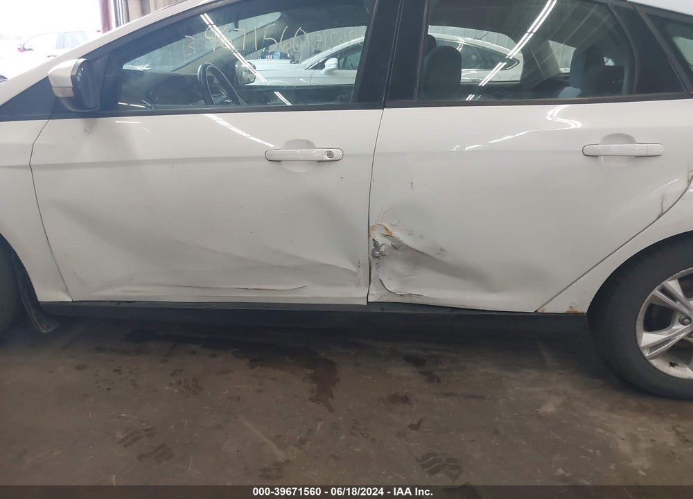 2014 FORD FOCUS SE VIN: 1FADP3K25EL461252