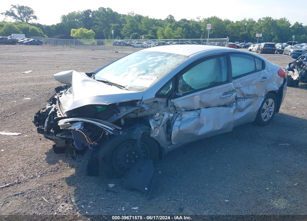 2015 KIA FORTE LX VIN: KNAFK4A6XF5366667