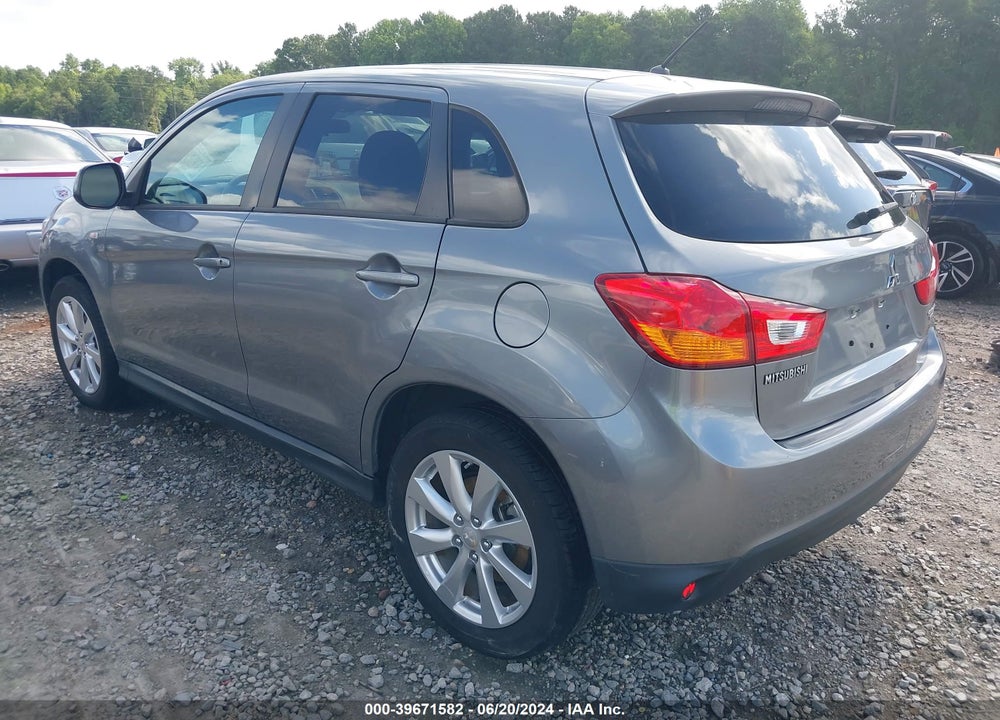2015 MITSUBISHI OUTLANDER SPORT ES VIN: 4A4AP3AU2FE041673