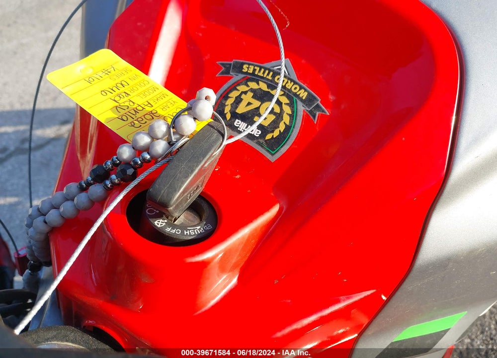 2022 APRILIA TUONO 660 VIN: ZD4KSUL03NS000046