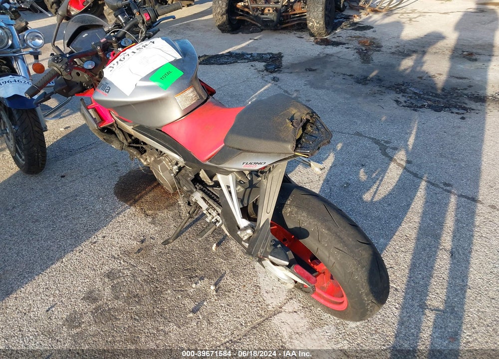 2022 APRILIA TUONO 660 VIN: ZD4KSUL03NS000046