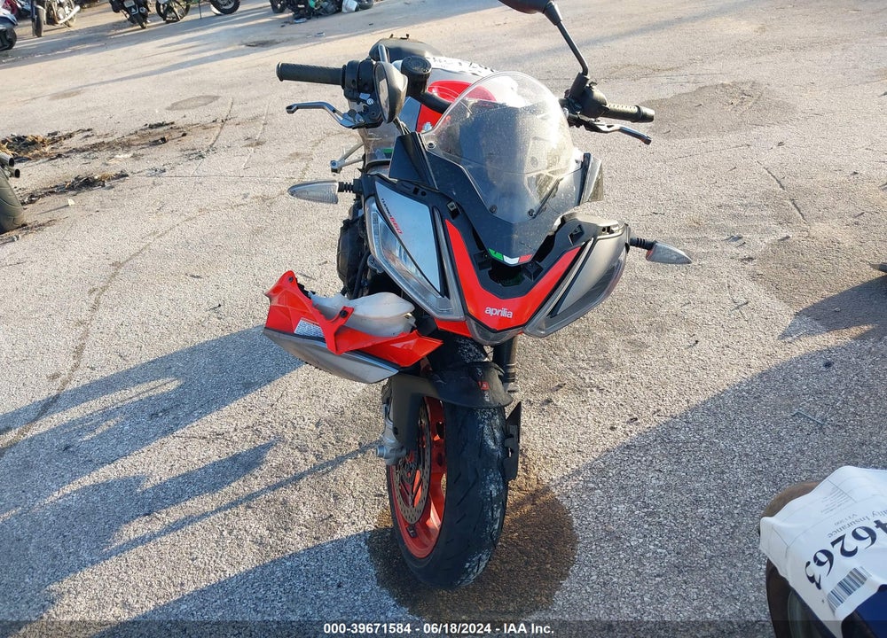 2022 APRILIA TUONO 660 VIN: ZD4KSUL03NS000046