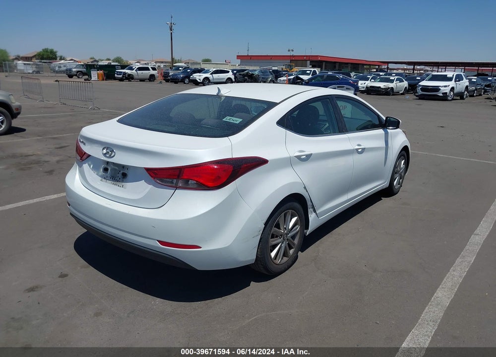 2015 HYUNDAI ELANTRA SE VIN: 5NPDH4AE9FH634463