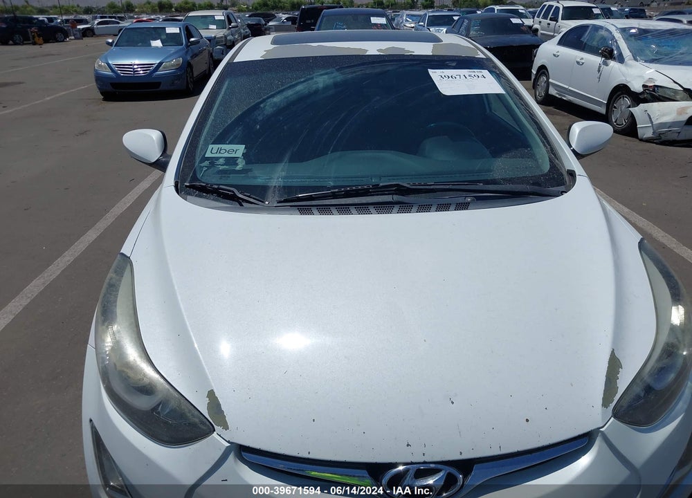 2015 HYUNDAI ELANTRA SE VIN: 5NPDH4AE9FH634463