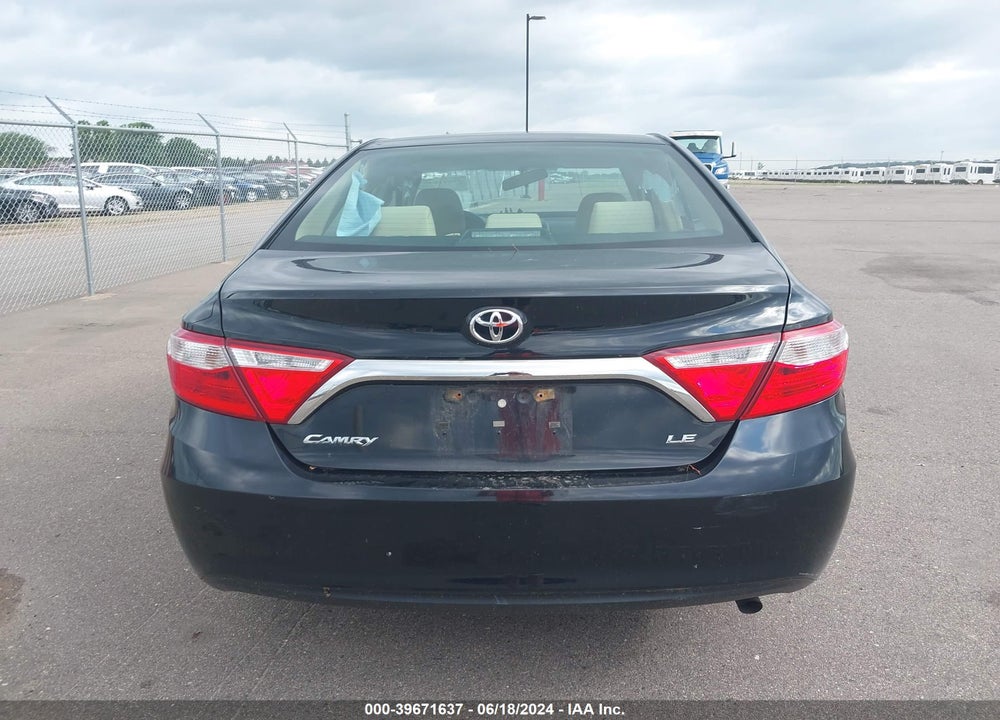 2017 TOYOTA CAMRY LE VIN: 4T1BF1FK2HU361879