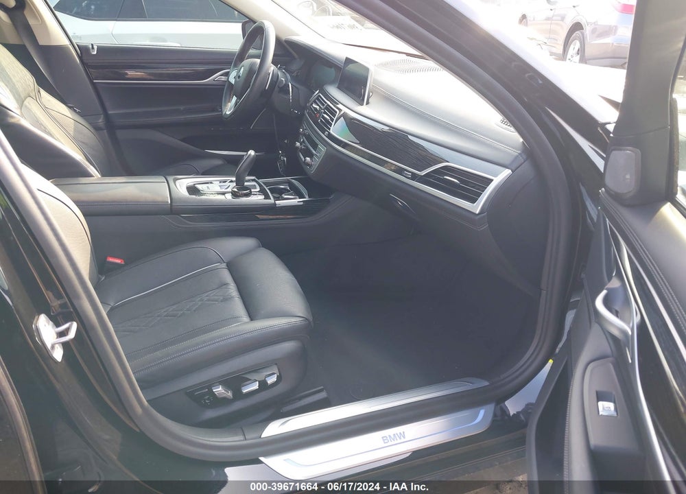 2022 BMW 740 I VIN: WBA7T2C00NCH08025