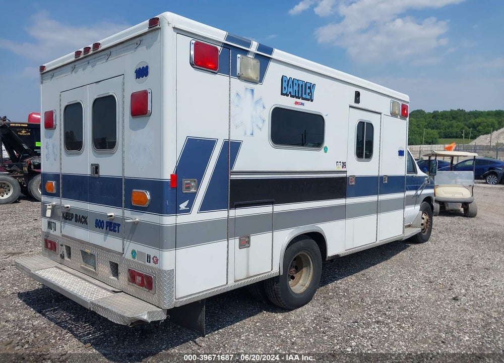 1992 FORD ECONOLINE VIN: 1FDKE30M2NHB47956