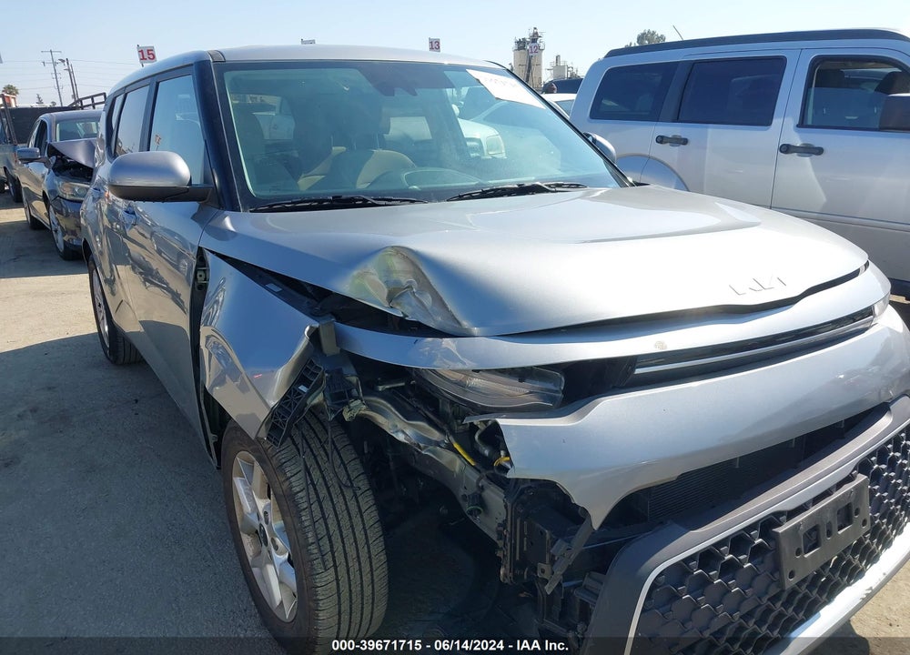 2022 KIA SOUL LX VIN: KNDJ23AU3N7807256