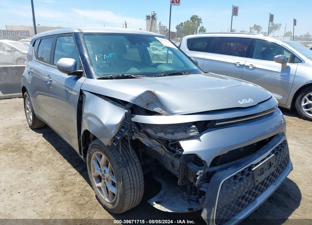 2022 KIA SOUL LX VIN: KNDJ23AU3N7807256