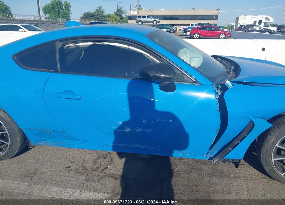 2022 TOYOTA GR86 VIN: JF1ZNBC14N8750427
