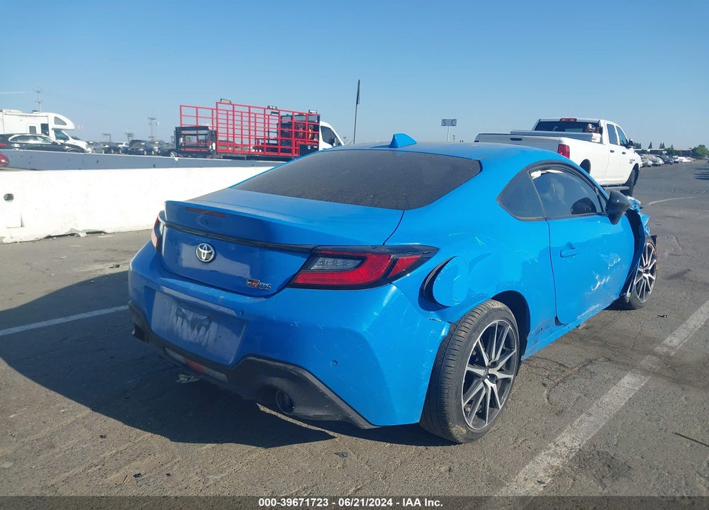 2022 TOYOTA GR86 VIN: JF1ZNBC14N8750427